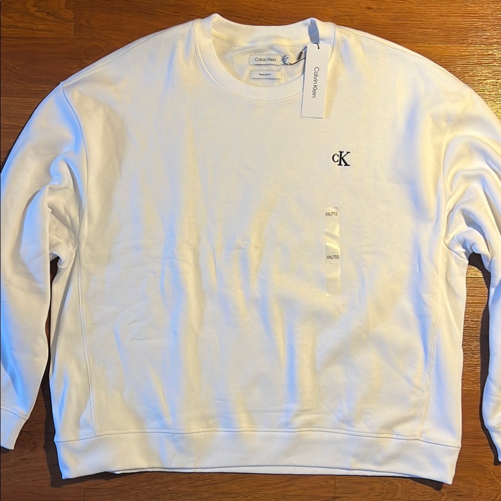 NWT White Sweatshirt